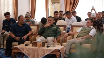 Pemkab Tanah Datar Larang Warga Dekati Radius 4,5 Km dari Kawah Gunung Marapi