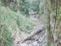 Pemkab Tanah Datar Pantau Hulu Sungai Marapi Akibat Hujan Deras