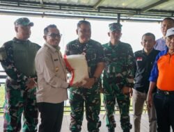 Bupati Tanah Datar Serahkan Bantuan untuk Pembersihan Enceng Gondok di Talago Koto Baru, Dorong Potensi Wisata