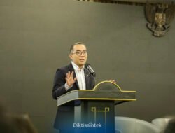 Kemdiktisaintek Teken Kontrak Program Riset dan Pengabdian Perguruan Tinggi