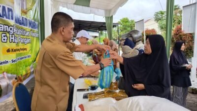 Warga Padang Panjang Serbu Gerakan Pangan Murah, Harga Beras hingga Minyak Jauh Lebih Murah