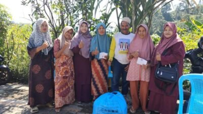 BKMT Padang Panjang Salurkan Bantuan untuk Korban Kebakaran Koto Katik