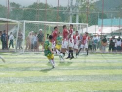 SMPN 1 Juara Turnamen Mini Soccer Kajari Cup Padang Panjang