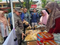 Kunjungan Pasar Murah, Bupati Eka Putra Sampaikan Harga Relatif Stabil