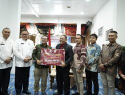 Bupati Eka Putra Terima LPj Dana Hibah Pilkada 2024