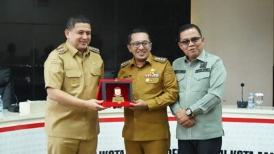 Pemkab Tanah Datar Bersama Pemko Makassar Bahas Isu Strategis Daerah dan Nasional