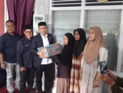 Puncak Hut ke 14, DPD Nasdem Tanah Datar Angjasana Ke Panti Asuhan