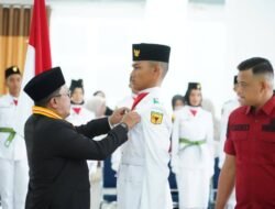 Bupati Eka Putra Kukuhkan 63 Orang Paskibraka Tanah Datar