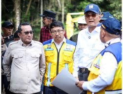 Menteri PU RI Tinjau Sekolah Rakyat dan Lokasi Banjir Bandang di Tanah Datar